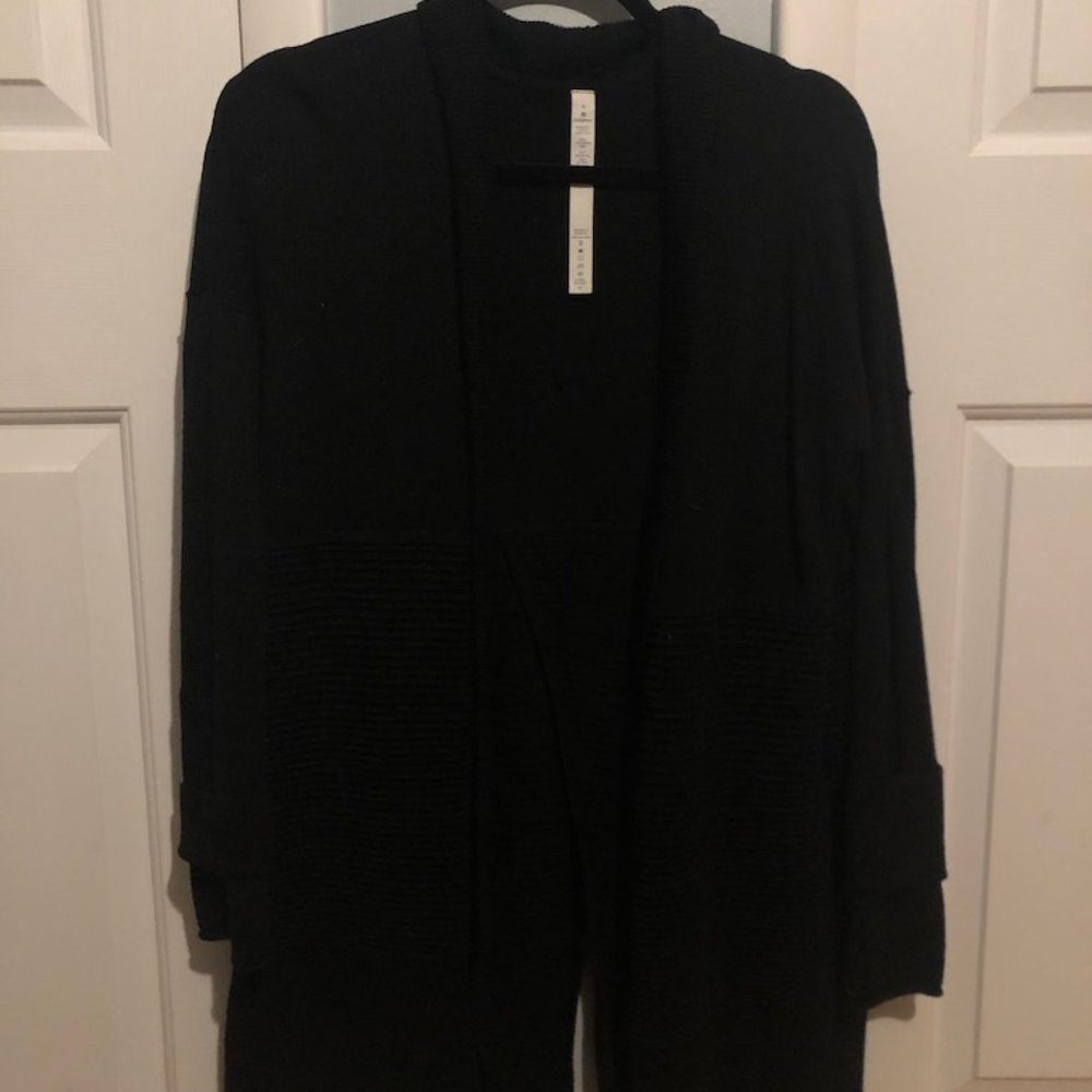 BLack Lululemon Detailed Cardigan